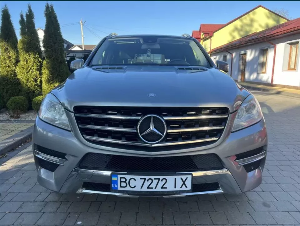 Надійний повнопривідний автомобіль який не вимагає вкладень