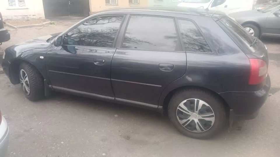 Продам ауді а3 2001 року 1.6 на автомваті 