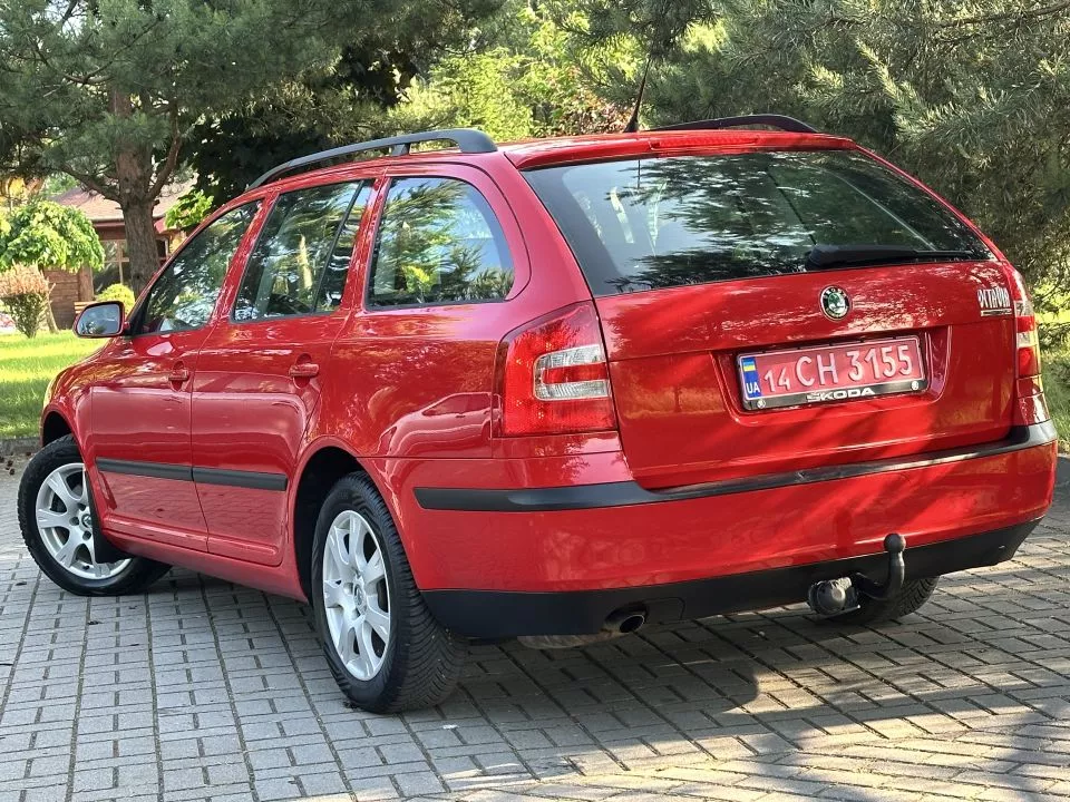 Продам Octavia 1.6 MPI