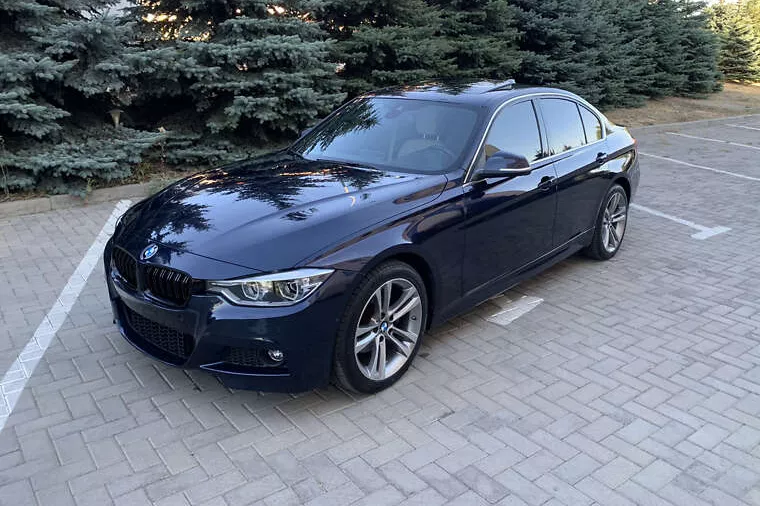 Продам BMW F30 328xi 2016 рест в ідеалі та максимальній комплектації!
